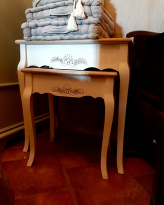 Tavolini shabby chic_provenzale
