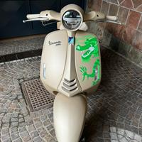 Vespa 946 dragon