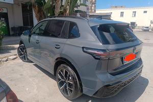 Volkswagen Tiguan R LINE PLUS2.0 TDI FULL OPTIONAL