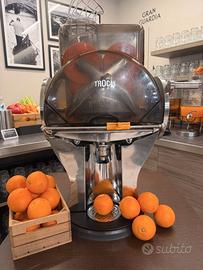 Macchina spremiagrumi professionale