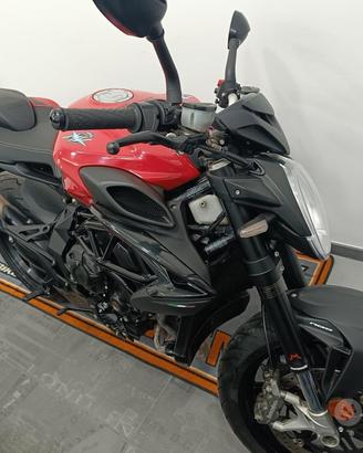 MV Agusta brutale 800