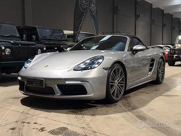 PORSCHE 718 Spyder 2.0