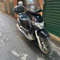 Piaggio beverly 250