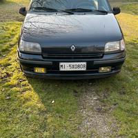 Renault clio 1.4 rt 5 porte