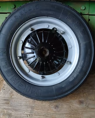 Ruota posteriore vespa