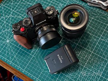 Fuji XT5 + 16-80 f4 WR e 27 f2.8 + EF-20