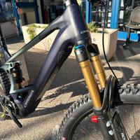 ebike enduro ORBEA WILD H10  XL Bosch 5 + kashima