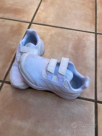 Adidas originali misura 29