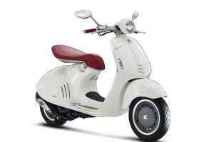 Vespa 946 ricordo italiano