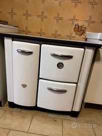 Stufa Economica Aequator Smaltata Vintage