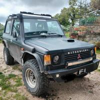 Mitsubishi Pajero l040 1991