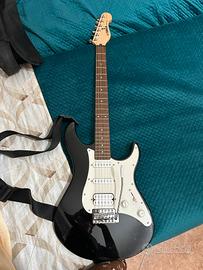 chitarra elettrica 