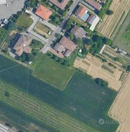 Terreno di 900 m² a Forlì