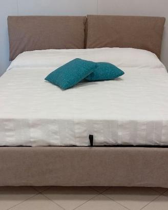 letto matrimoniale con contenitore