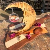 Porta ciondolo a forma di luna