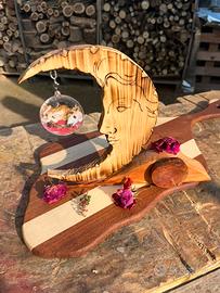 Porta ciondolo a forma di luna