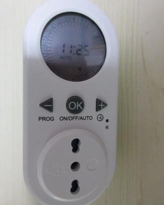 Presa timer 16A giornaliero, spina italiana