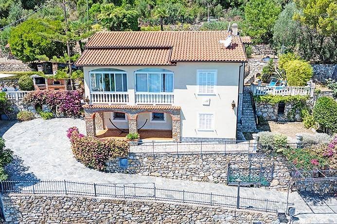 Villa di 202 m² con 5 locali e box auto a Andora - Vista 4
