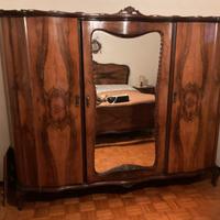 Armadio vintage in radica