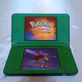 Nintendo DSi XL Verde