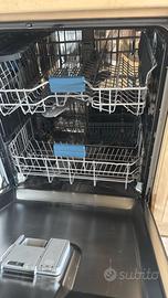 Lavastoviglie Beko B300 (60 cm) con frontale integ