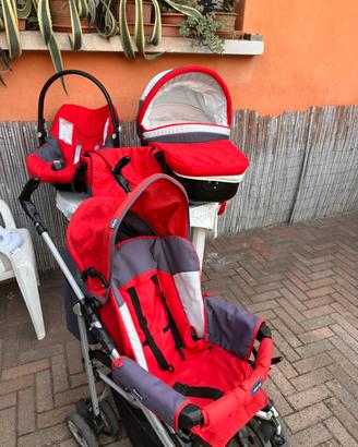 Chicco trio