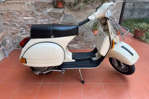 Vespa Px125e
