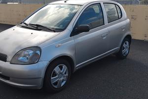 toyota yaris anno 2002 1.3 benzina km 249