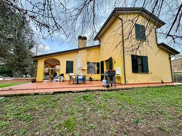 VILLA SINGOLA A SAN GIULIANO TERME