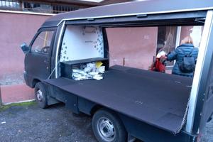 Piaggio porter negozio unico in se stesso