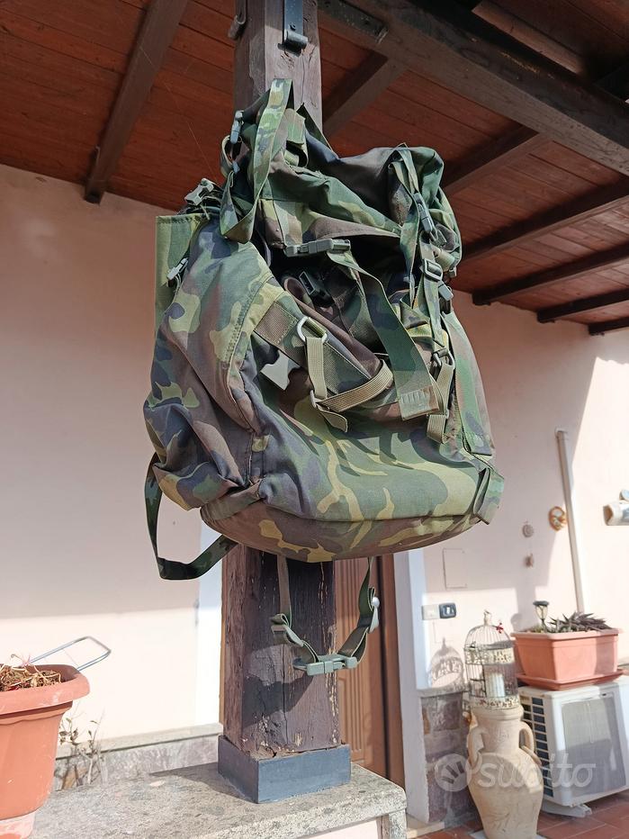 Zaino tattico Barbaric tagliato al laser 38L, mimetico ⚔️ Negozio Medievale