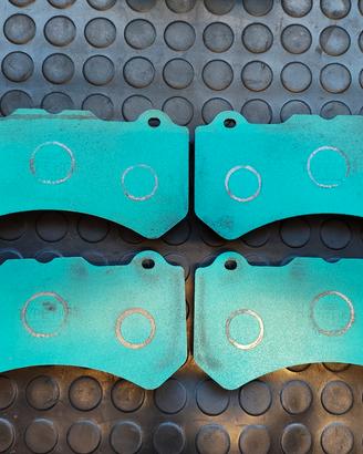 pastiglie freno anteriori nissan gtr r35 PROJECT