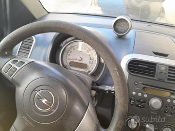 opel agila