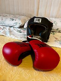 Kit Boxe Leone  casco +guanti (come nuovi)