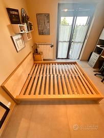 Letto matrimoniale IKEA + materassi "fabbricatore"