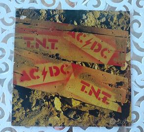vinile 33 giri AC DC T.N.T (anno 1975)
