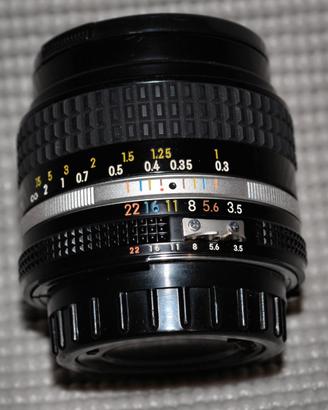 Nikon 28mm f 3,5 AIs