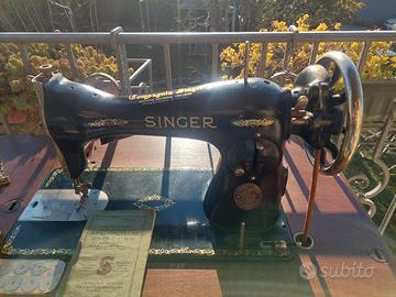 Macchina da Cucire d'Epoca marca Singer