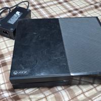 Xbox One modello 1540 