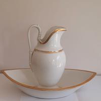 Brocca  catino in porcellana, Francia o Napoli 800