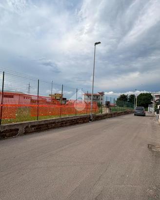 2 LOCALI A MARANO DI NAPOLI