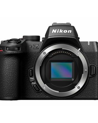 Nikon Z50 II + Kit completo con 2 Obiettivi