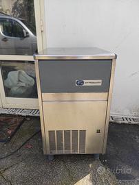 macchina del ghiaccio 50kg/24h ntf