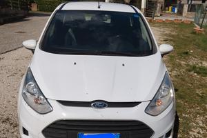 Ford B Max pari al nuovo