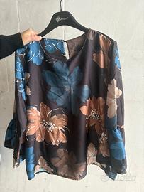 Blusa a fiori