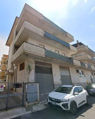 Immobile in asta di 120 m² con più di 5 locali a F