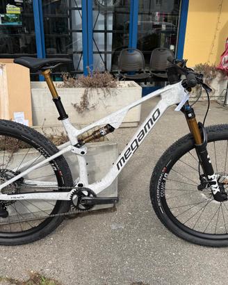 mtb full carbon MEGAMO TRACK 02 taglia M 2026