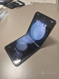 Samsung Z Flip 5