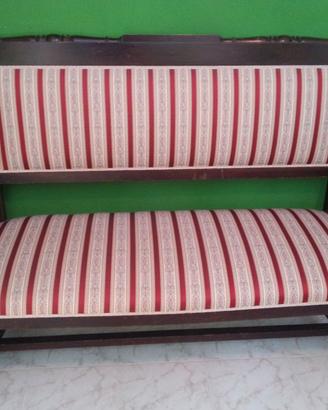 Antico divanetto  liberty 3 posti