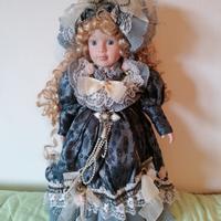 Bambola vintage da collezione 